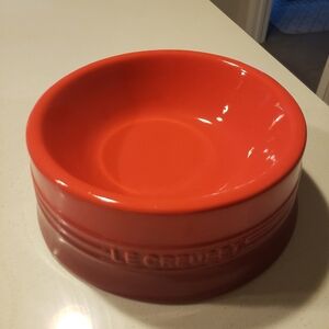 Le Creuset Pet Bowl